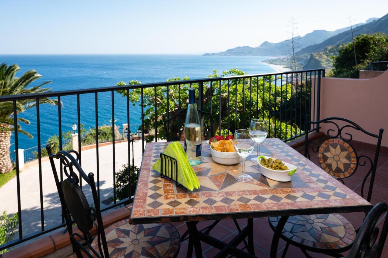 Casa Belvedere Riviera Taormina SantʼAlessio Siculo Exteriér fotografie